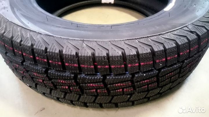 Viatti Brina V-521 215/55 R16 93T