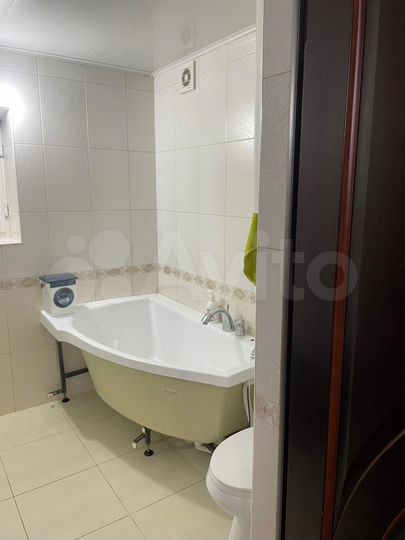 Дом 100 м² на участке 2 га