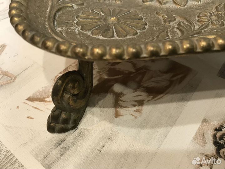 Старинная бронзовая зонтница из Франции