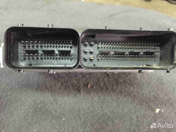 Блок управления двигателем (двс) Volkswagen Polo 2