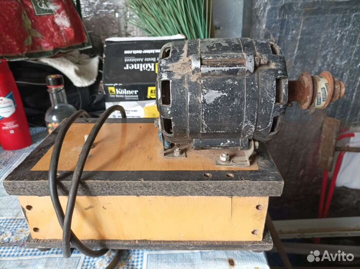 Точильный станок(наждак) 220в