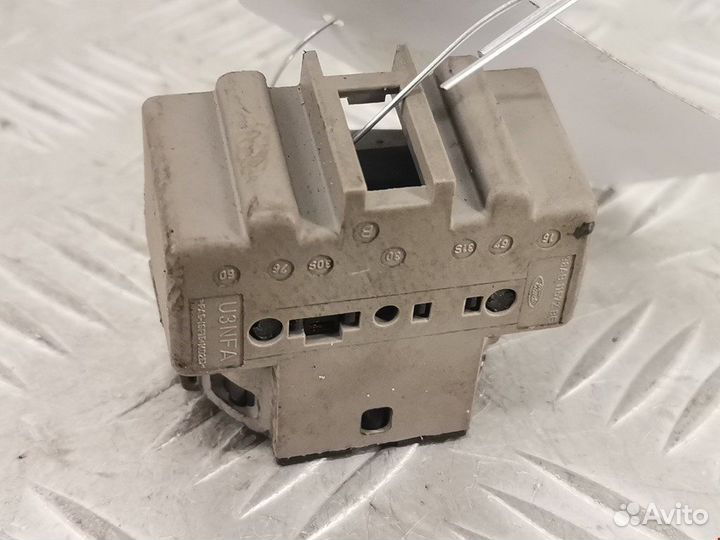 Замок зажигания для Ford Mondeo 3 1677531