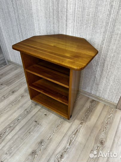 Тумба под телевизор угловая