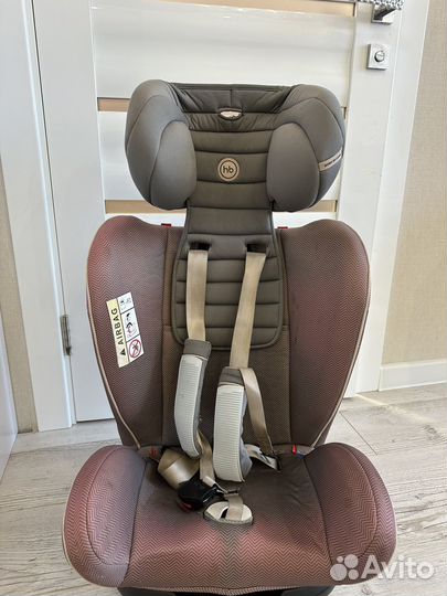 Автомобильное десткое кресло 15-36кг