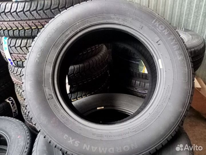 Ikon Tyres Nordman SX3 205/70 R15 96T