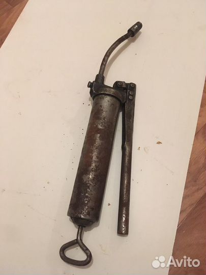 Шприц рычажно - плунжерный для смазки СССР