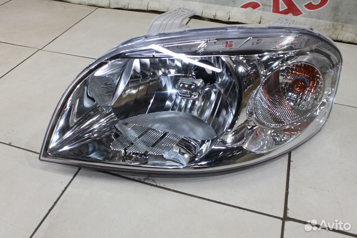 Фара левая Chevrolet Aveo t250 седан