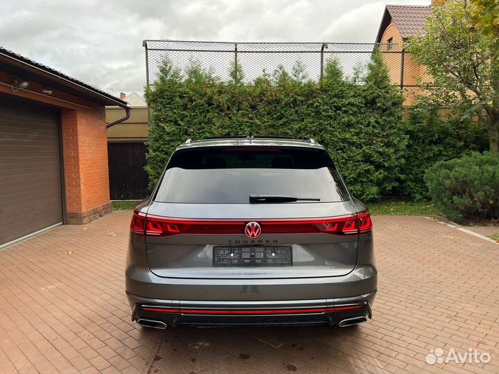 Volkswagen Touareg 3.0 AT, 2023, 10 000 км
