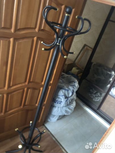 Вешалка напольная