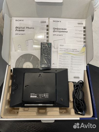 Цифровая фоторамка Sony S-Frame DPF-A73