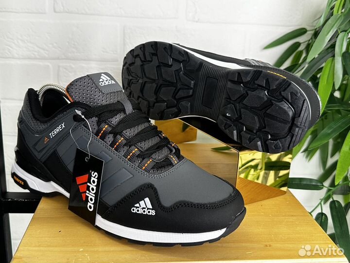 Кроссовки мужские Adidas 41-46 серые