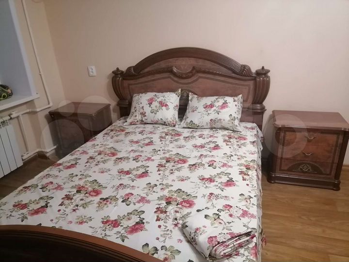 1-к. квартира, 42 м², 9/9 эт.