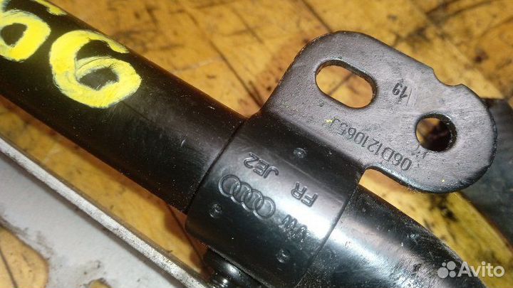 Трубка охлаждающей жидкости Audi A4 B7 2.0