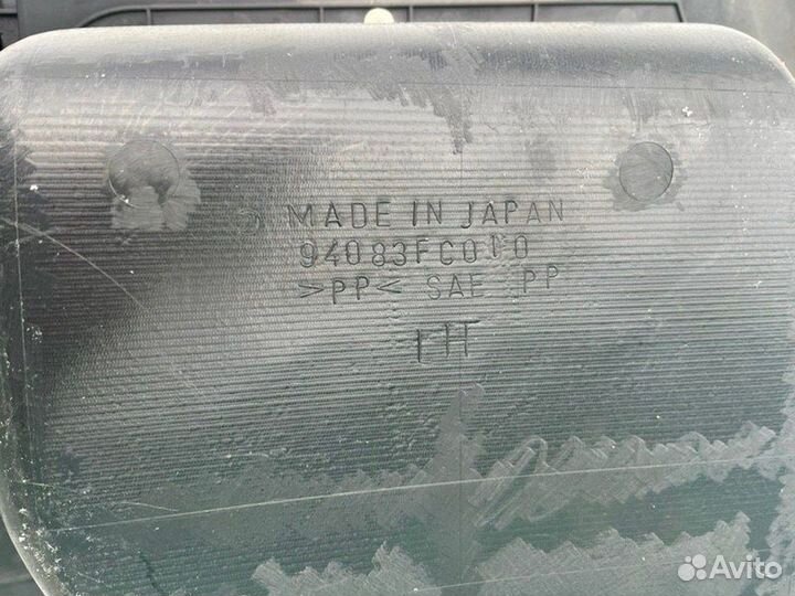 Обшивка багажника задняя левая Subaru Forester SF