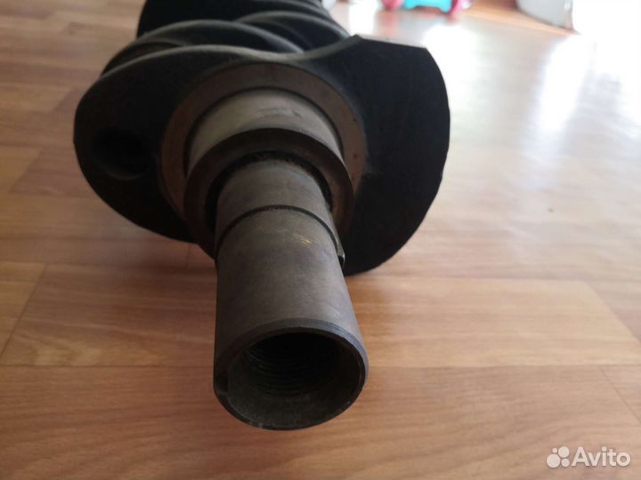 Коленвал Волга 21