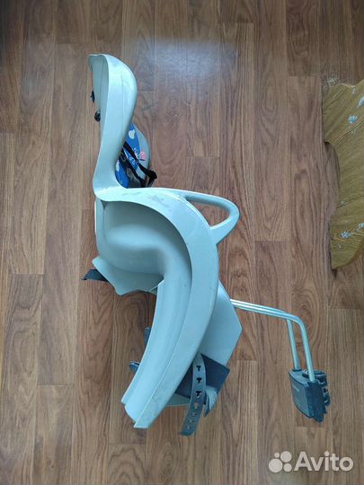 Детское кресло на велосипед hamax