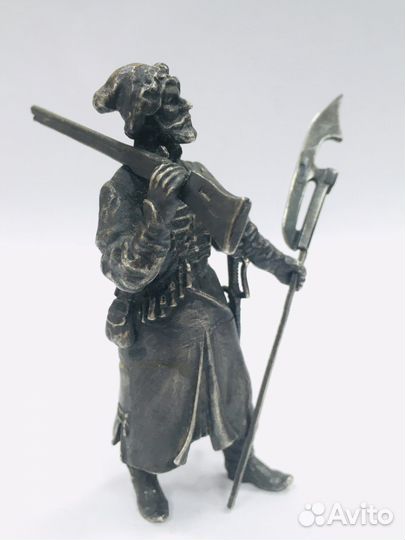 Коллекционная Серебряная статуэтка воина 925 пробы