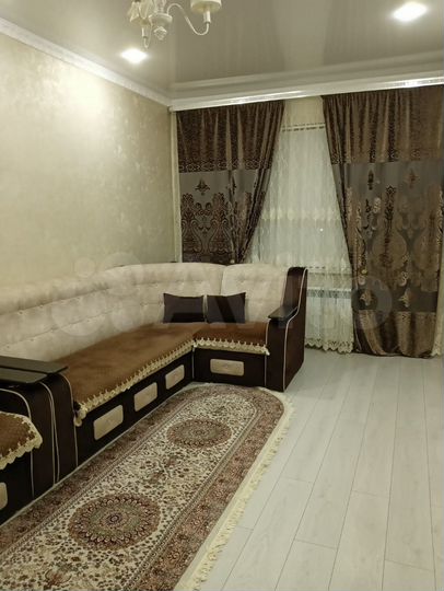 2-к. квартира, 65 м², 3/9 эт.