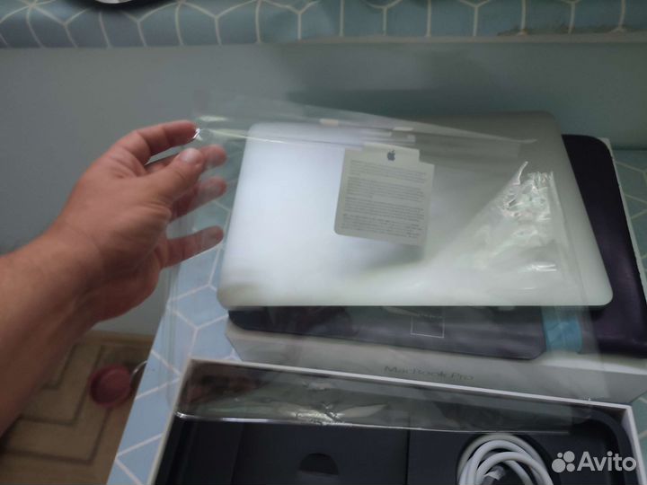 Apple MacBook Pro 13,3 retina