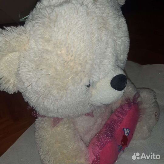 Плюшевый, музыкальный медведь