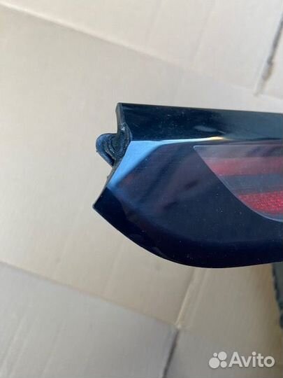 Фонарь левый Range Rover LR061682