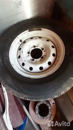 R16 ЯШЗ Я-700 225/75, PCD 12x225 DIA 16