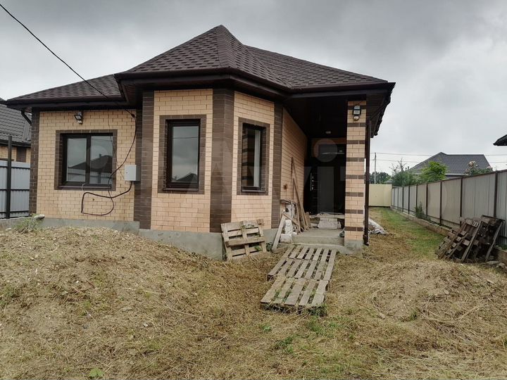 Дом 140 м² на участке 6 сот.