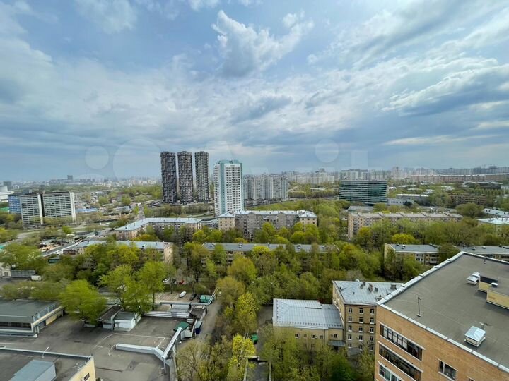 3-к. квартира, 98 м², 18/19 эт.