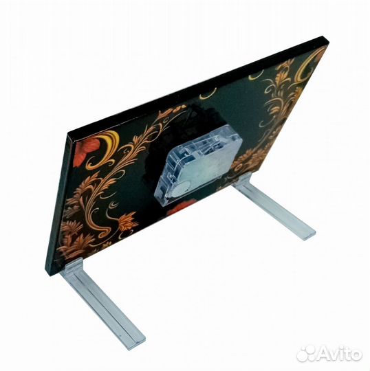 Декоративные часы чуткость