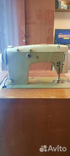 Швейная машина Veritas