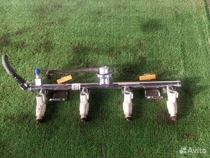 Форсунка топливная Ford Mondeo 3 1.8