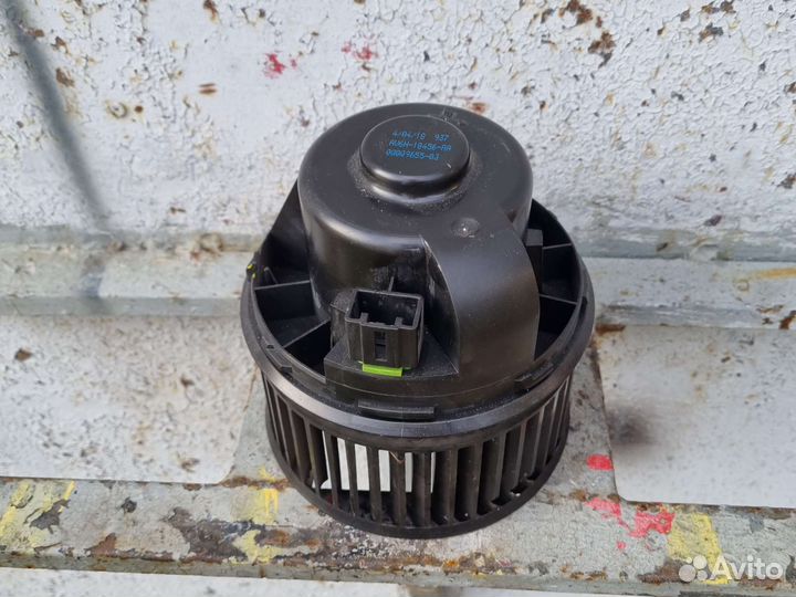 Мотор печки Ford kuga 2