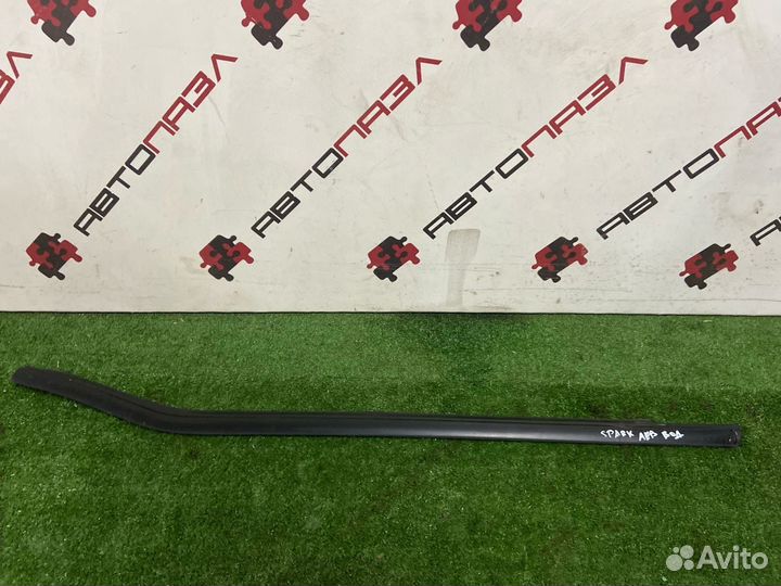 Бархотка передняя левая Chevrolet Spark M200