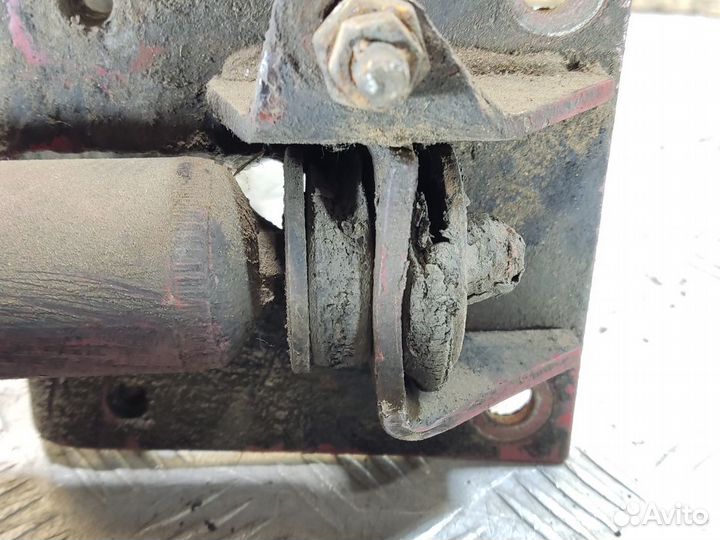 Кронштейн Renault Premium 1996 2004