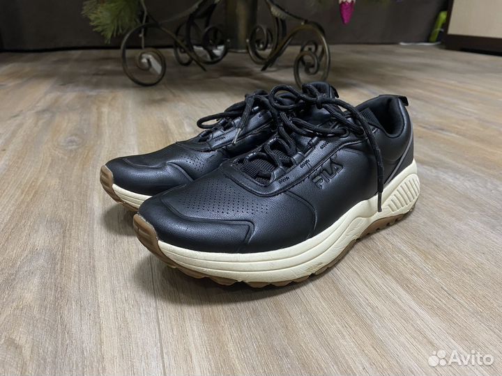 Кроссовки fila