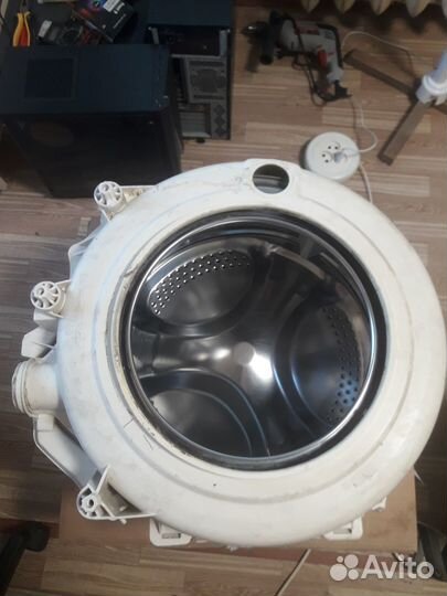 Бак от стиральной машины indesit wisn82