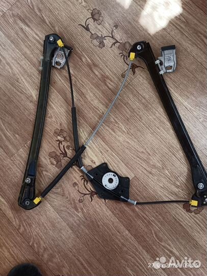 Стеклоподьемник