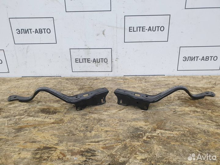 Кронштейн фары Mercedes W212 E