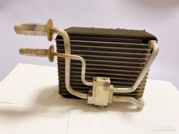 Радиатор кондиционера на погрузчик sdlg L936