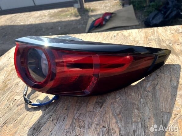 Задний фонарь Мазда Сх-5 кф