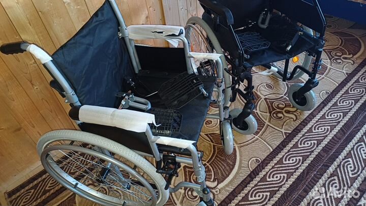 Инвалидная коляска новая