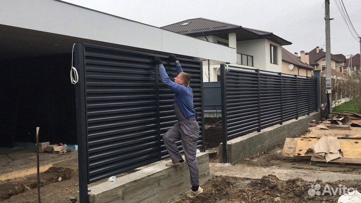 Заборы под ключ металлические жалюзи