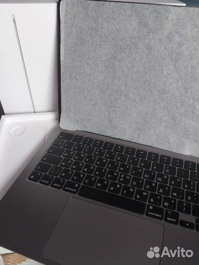 Macbook air m2 2022
