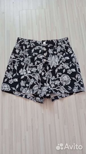 Шорты женские