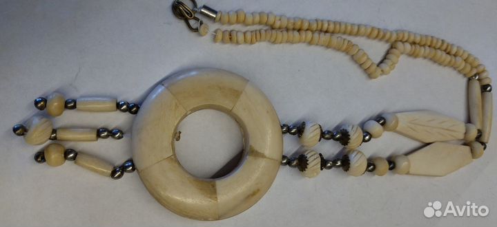 Крупные бусы. колье натуральная кость. винтаж