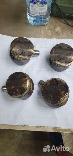 Поршень мотор Honda B18C tuning.то