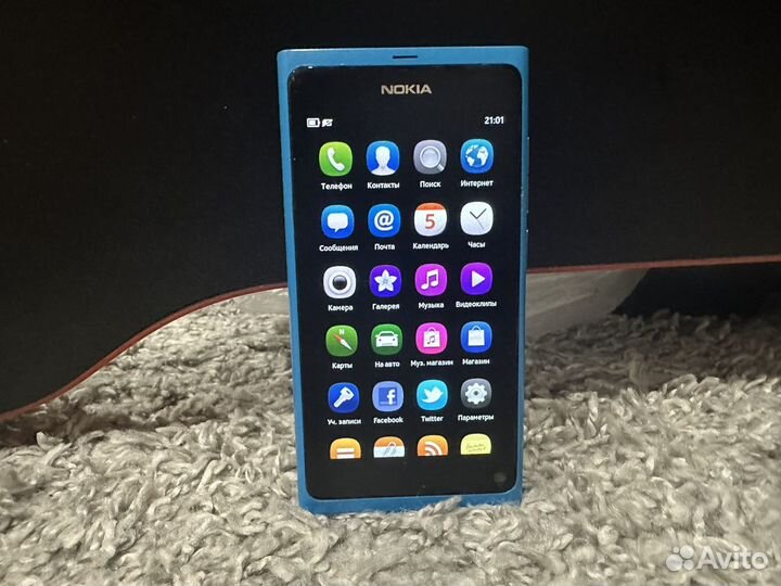 Nokia N9, 16 ГБ