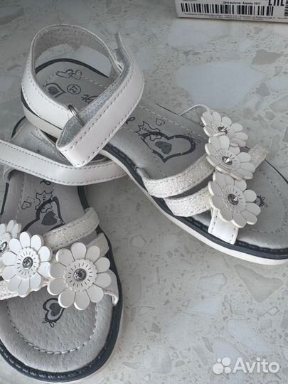 Сандалии для девочки