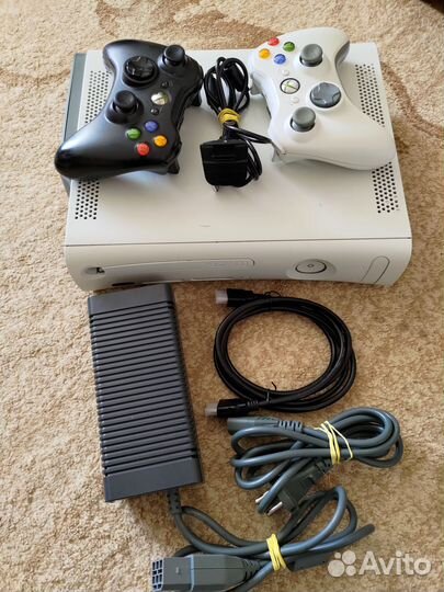 Xbox 360 freeboot в комплекте