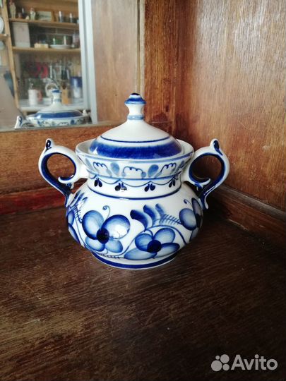 Сахарница масленка Старая Гжель фарфор СССР